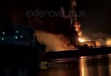 Крим атакували десятки дронів: повідомляють про пожежі в районі порту Керчі Атака безпілотників на Крим: вибухи в Керчі та Севастополі