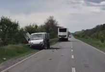 A damaged truck on the Kharkiv-Sumy highway after a Russian strike near Bohodukhiv.