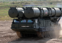 Strikes by the Ukrainian Armed Forces are wearing down Russia’s air defence: Moscow is critically short of missiles for the S-300 A Russian S-300 air defence missile system at a test range whilst being moved into position.