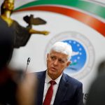 Болгарія припиняє постачання зброї Україні