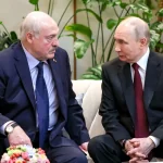 Кремль тисне на Лукашенка: Білорусь на межі втягнення у війну проти України