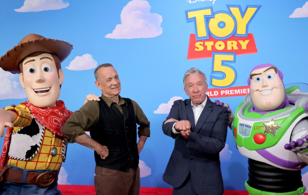 Том Генкс і Тім Аллен під час інтерв’ю про Toy Story 5 та вплив технологій на дітей