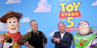 The stars of Toy Story 5 have spoken out about the problem of children’s screen addiction Том Генкс і Тім Аллен під час інтерв’ю про Toy Story 5 та вплив технологій на дітей