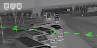 ЗСУ завдали ударів по мостах і військових вантажівках у Криму Український ударний безпілотник FP-2 під час атаки на логістичні об’єкти у Криму