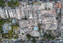 Earthquake in Venezuela: damage in La Guaira state.