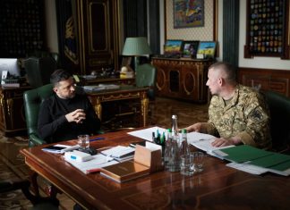 Зеленський оголошує про збільшення фінансування для батальйонів з липня 2026 року.