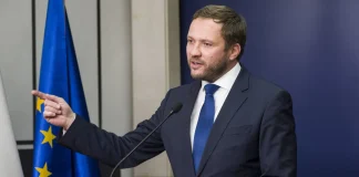Estonian Foreign Minister Tsahkna condemned Russia's attack on Ukraine.