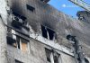 Пошкоджені будинки у Дніпрі після російського удару.