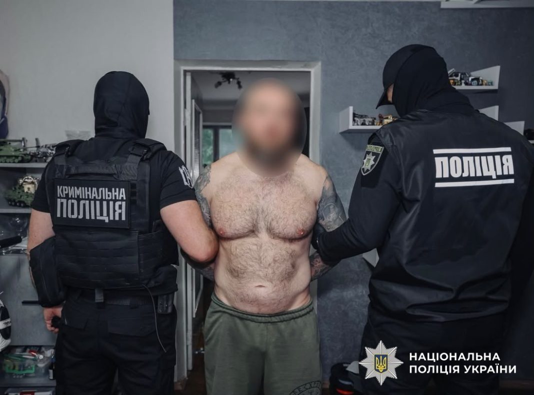 photo_2026-06-08_09-39-59 National Police operatives during the detention of an agent of the Russian special services in Kyiv