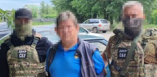 Співробітники Служби безпеки України під час затримання агента ФСБ у Дніпрі