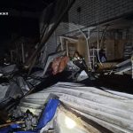 Внаслідок нічного обстрілу Запоріжжя постраждали двоє людей та горіла АЗС