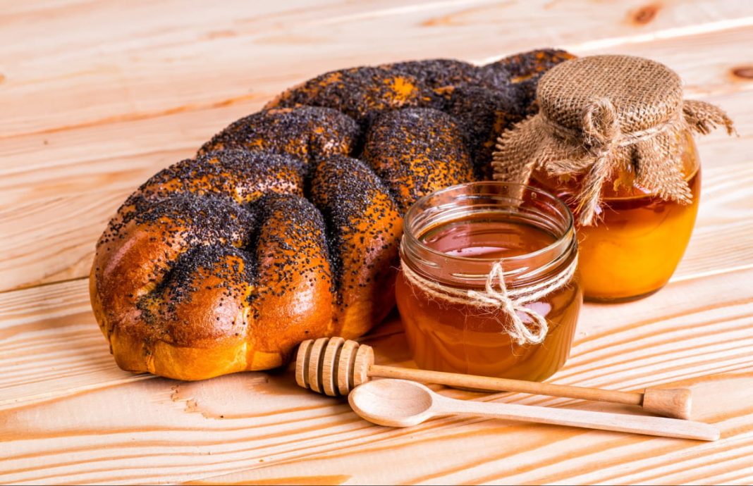 Honey Spas 2026: honey, poppy seed bread and traditional treats for the Makoviya festival