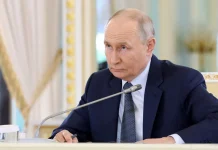 Vladimir Putin speaking about possible talks with Vladimir Zelensky