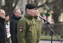 Командувач Збройних сил Латвії Каспарс Пуданc під час виступу з військових питань