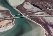Чонгарський міст знищено: Росія втратила головний шлях до Криму Зруйнований Чонгарський міст після ударів українських військових на півдні України.