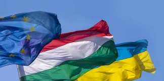 Угорщина знову заблокувала просування кластерів ЄС для України Прапори України, Угорщини та Європейського Союзу