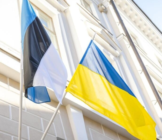 Українські біженці в реєстраційному центрі Таллінна