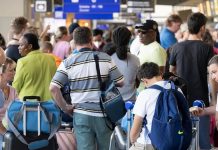 The EU has changed its air travel rules: free seats for children and hand luggage A European airport, passengers in the terminal