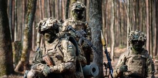 Recruitment to the assault regiments has been suspended Ukrainian military personnel during training