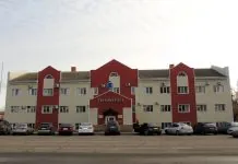 У Сумах обмежили подачу води після обстрілів РФ Будівля АТ «Сумиобленерго» у Сумах