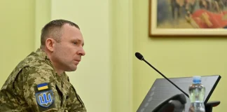 Mykhailo Drapatiy: what is known about the new Commander-in-Chief of the Armed Forces of Ukraine Mykhailo Drapatiy during a military briefing
