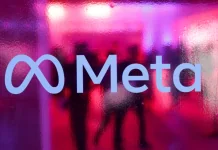 Meta має змінити правила передачі даних WhatsApp в Індії Логотипи Meta на склі