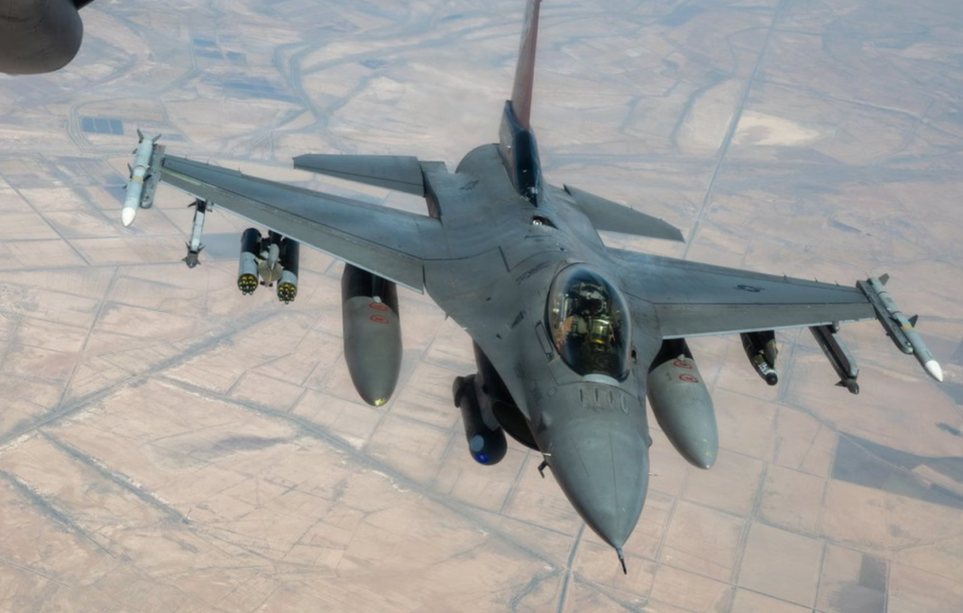 American F-16 fighter jets in the skies over the Middle East