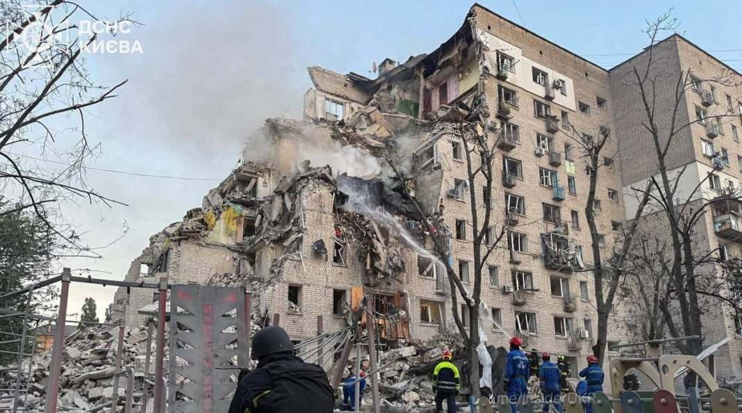 A day of mourning in Kyiv on 3 July 2026; flags are flown at half-mast. A day of mourning in Kyiv on 3 July 2026; flags are flown at half-mast.