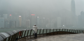 Strong winds and rain as Typhoon Noul passes through southern China