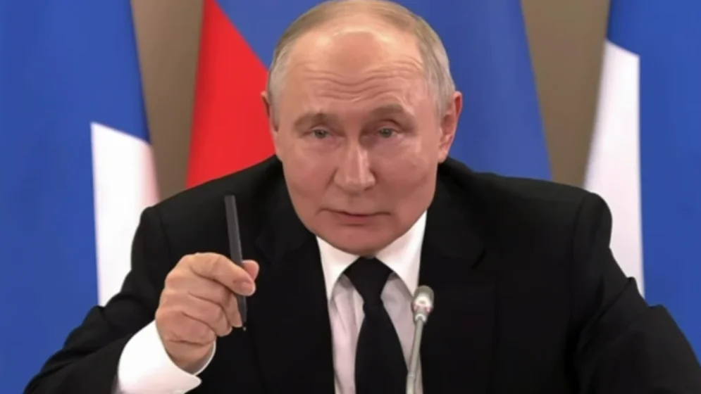 Володимир Путін під час публічного виступу