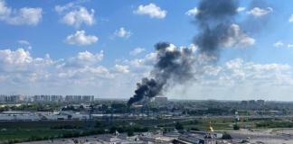 Після атаки БпЛА у Підмосков’ї спалахнула підстанція Пожежа на електропідстанції в Підмосков'ї, чорний дим над районом