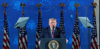 Donald Trump spoke of the communist threat during the celebrations marking the 250th anniversary of the United States Дональд Трамп виступає на святкуванні 250-річчя США
