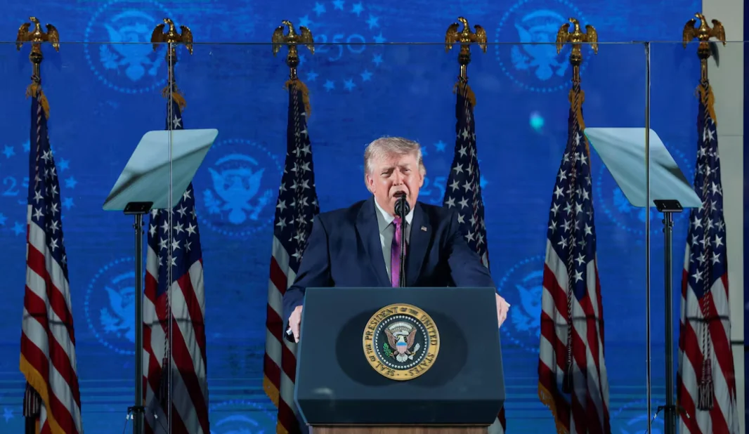 Дональд Трамп виступає на святкуванні 250-річчя США