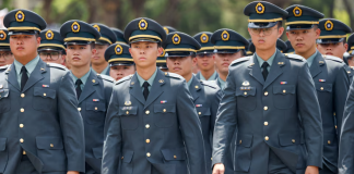 Taiwan is resuming anti-communist military training in response to threats from China Taiwan is resuming anti-communist military training against the backdrop of the threat from China.