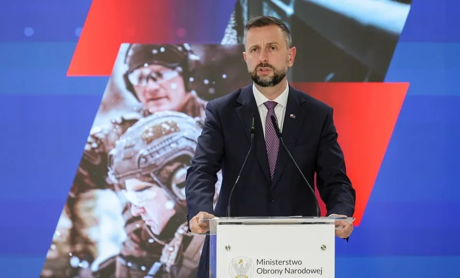 Польща передала Україні військову допомогу на 16,5 млрд злотих. Польща передала Україні військову допомогу на 16,5 млрд злотих.