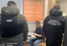 Колишні посадовці Міноборони постануть перед судом за розкрадання пального Схема розкрадання пального в Міноборони: 500 тонн викраденого пального.