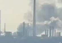 Drones attacked Nizhnekamsk: explosions in an industrial area of Tatarstan Вибухи у Нижньокамську після атаки дронів на нафтохімічну інфраструктуру.