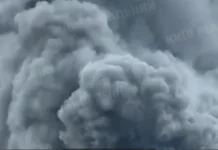 Масштабна пожежа на Троєщині: Київ атакували дрони РФ Пожежа на Троєщині в Києві після атаки дронів РФ