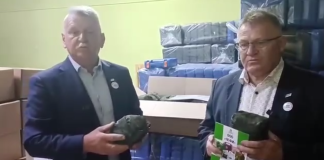 The leader of the Polish Front party purchased first-aid kits in Belarus for the Russian army Krzysztof Tolwiński, leader of the Front party, is at the centre of a scandal over first-aid kits for the Russian army.