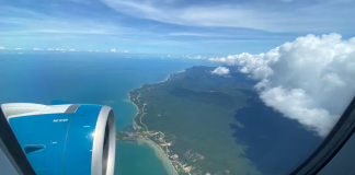 A speedboat carrying Indian tourists capsized near Fukuok Island: 15 dead Rescue operation near Fukuok Island following a boat capsizing