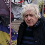 Боріс Джонсон таємно побував на фронті для фільму про Україну