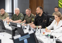 Хмара представив США нову військову команду Драпатого Євген Хмара під час зустрічі з представниками США та НАТО