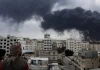 США відновили удари по Ірану, Трамп погрожує ядерному об’єкту Густий дим над містом після удару на тлі війни з Іраном