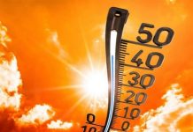 The extreme heatwave in Ukraine poses a health risk: how to protect yourself The thermometer shows a high temperature in the summer heat.