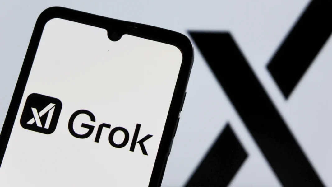 Логотип Grok на екрані смартфона