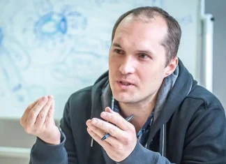 Мобілізація має спиратися на командирів із довірою на фронті, — Бутусов Юрій Бутусов під час інтерв'ю про мобілізацію у 2026 році
