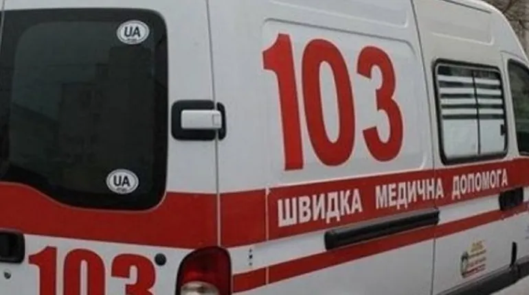 Автомобіль швидкої медичної допомоги 103 в Україні