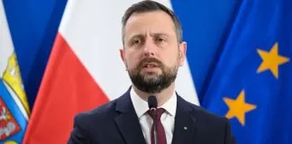 Польща продовжить підтримувати Україну на тлі внутрішніх суперечок Міністр оборони Польщі на прес-конференції
