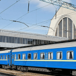Нічна атака РФ паралізувала залізничний рух по Україні