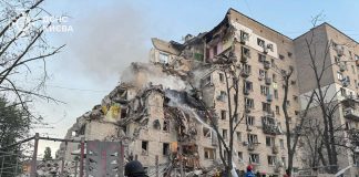 Руйнування в Києві після масованої атаки російських військ 2 липня 2026 року.